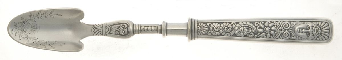 Assyrian Head (Silverplate, 1886) Cheese Scoop Hollow Handle Silverplate Bright Cut by International Silver-1