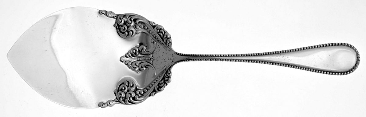 Beaded (Silverplate, 1910) Large Solid Pie Knife by International Silver-1