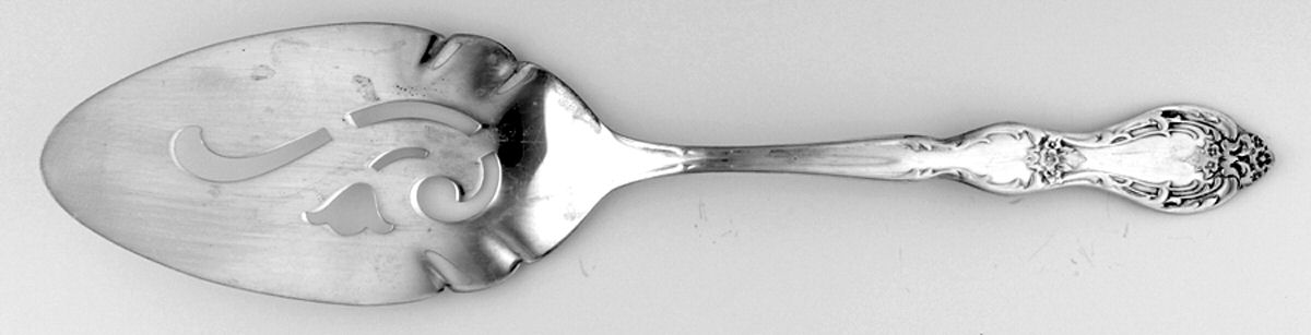 Beverly Manor (Silverplate, 1964) Solid Pierced Pie Server by International Silver-1