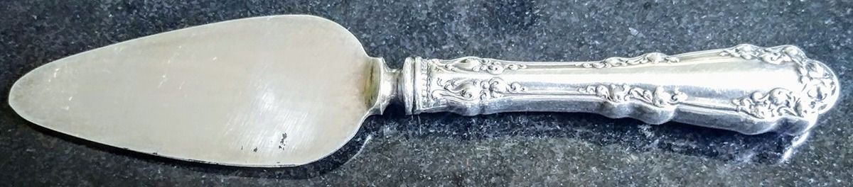 Berkshire (Silverplate, 1897) Cheese Server with Stainless Blade by International Silver-1