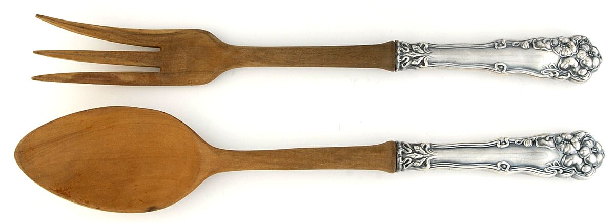 Berwick (Silverplate, 1904) Wooden Bowl 2-Piece Salad Set by International Silver-1