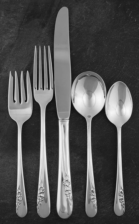 Blossom Time (Sterling, 1950) 5 Piece Dinner Size Setting by International Silver-1
