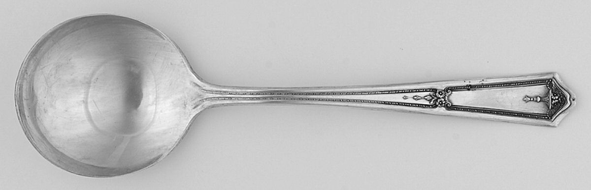 Bouquet-Vendome (Silverplate, 1924) Round Bowl Soup Spoon (Gumbo) by International Silver-1
