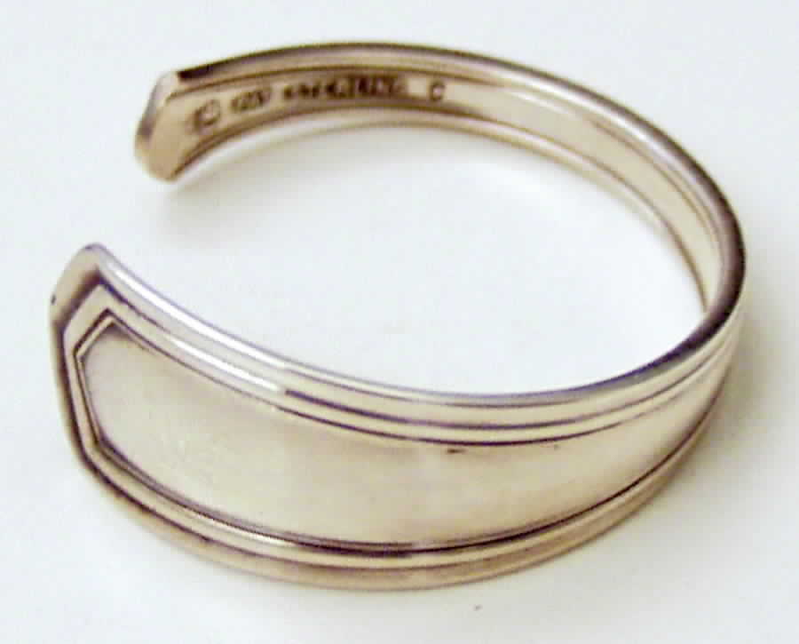 Brandon (Sterling, 1913) Sterling Napkin Ring by International Silver-1