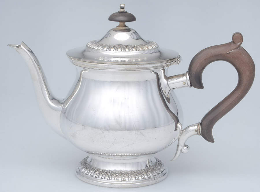 Brandon Hall (Silverplate, Hollowware) Teapot by International Silver-1