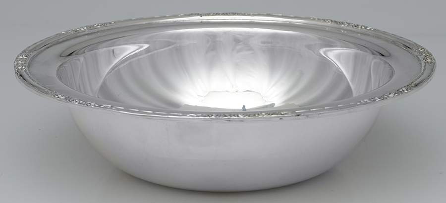 Camille (Silverplate, Hollowware) 10" Round Vegetable Bowl by International Silver-1