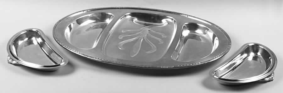 Camille (Silverplate, Hollowware) 3-Part Plated Platter with Cover by International Silver-1
