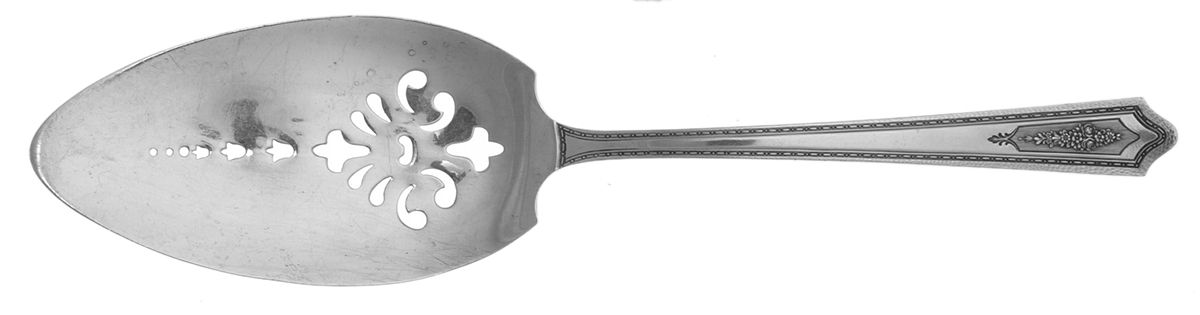 Carmen (Silverplate, 1927) Solid Pierced Pie Server by International Silver-1
