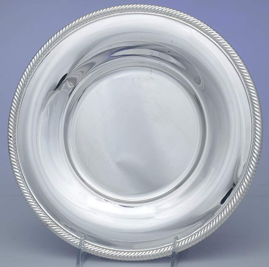 Castleton (Silverplate, Hollowware) Silverplate Sandwich Plate by International Silver-1