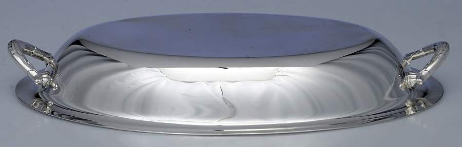 Castleton (Silverplate, Hollowware) Double Vegetable Bowl-Lid by International Silver-1