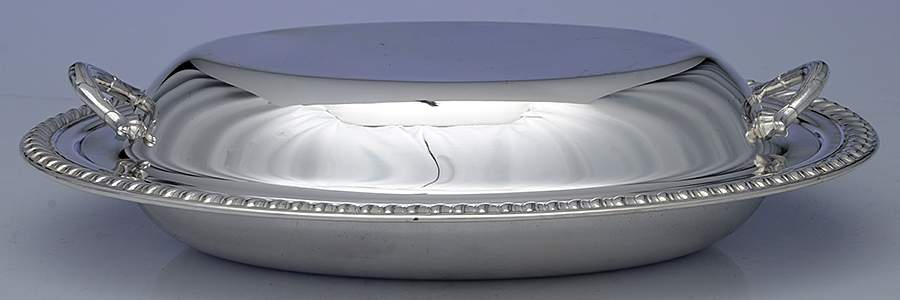 Castleton (Silverplate, Hollowware) Double Vegetable Bowl by International Silver-1