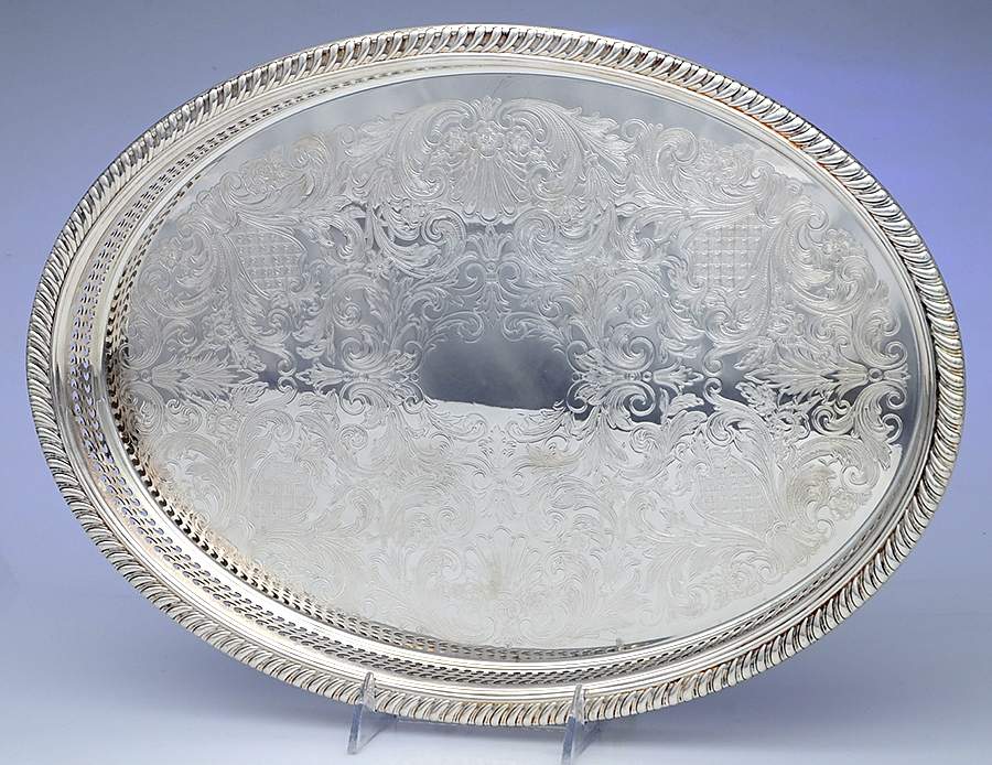 Castleton (Silverplate, Hollowware) 16" Gallery Tray by International Silver-1