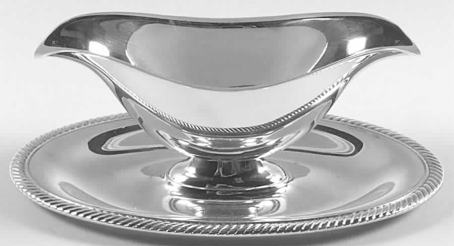 Castleton (Silverplate, Hollowware) Plated Gravy Boat with Attached Underplate by International Silver-1
