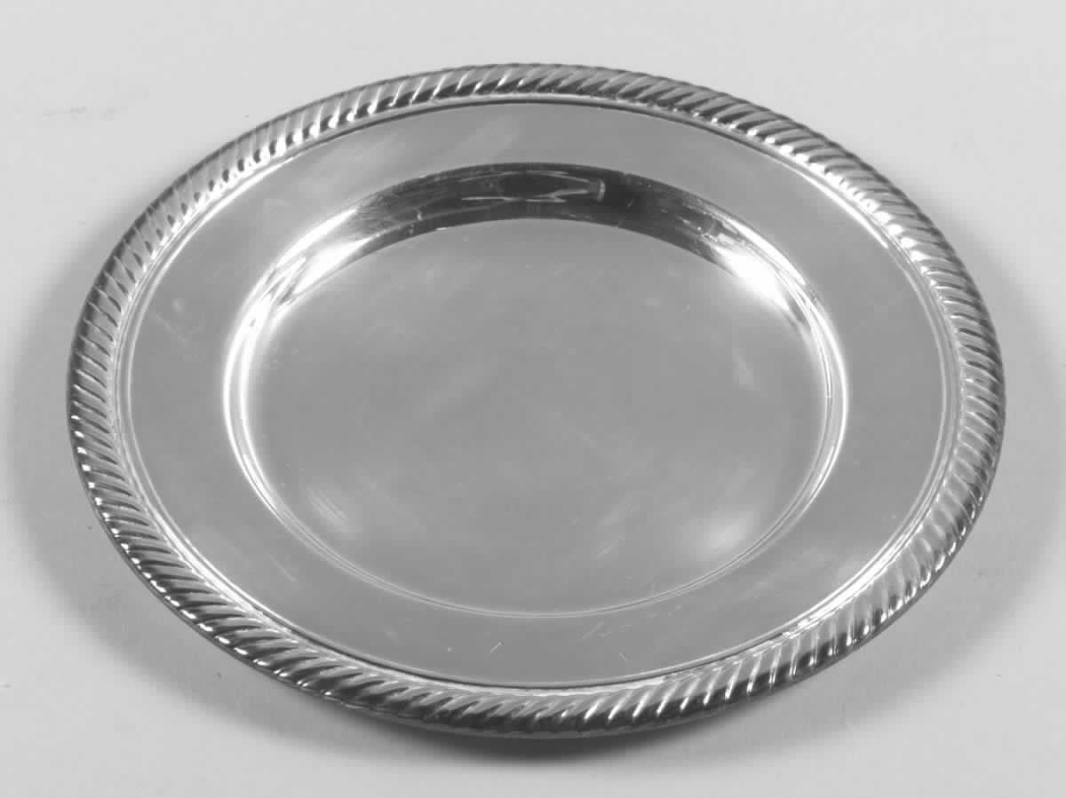 Castleton (Silverplate, Hollowware) Bread & Butter Plate by International Silver-1