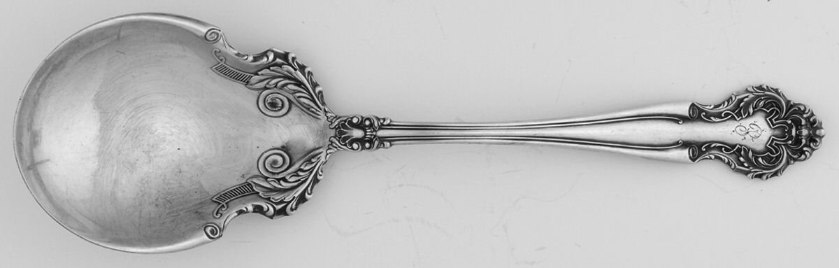 Cedric (Silverplate, 1906) Solid Smooth Berry/Casserole Spoon by International Silver-1