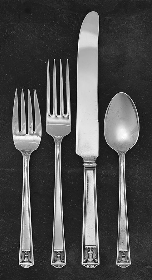 Century (Silverplate, 1923) 4 Piece Place Setting by International Silver-1