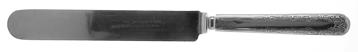 Chester (Silverplate, 1900) Blunt Solid Knife by International Silver-1