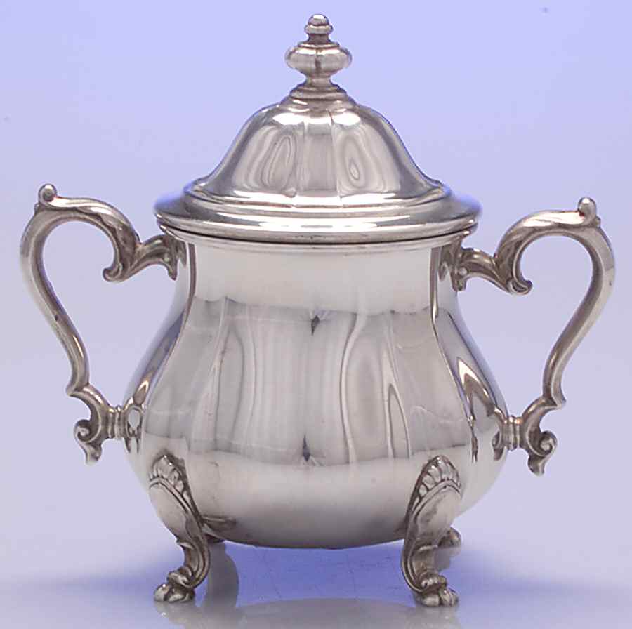 Chippendale (Silverplate, Hollowware, Four Toe) Sugar Bowl & Lid by International Silver-1