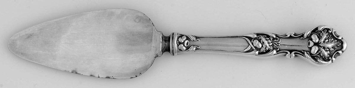 Charter Oak (Silverplate, 1906) Cheese Server with Silverplate Blade by International Silver-1