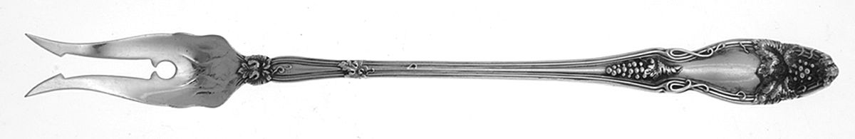 Cloeta (Sterling, 1904) Long Handle Olive Fork by International Silver-1