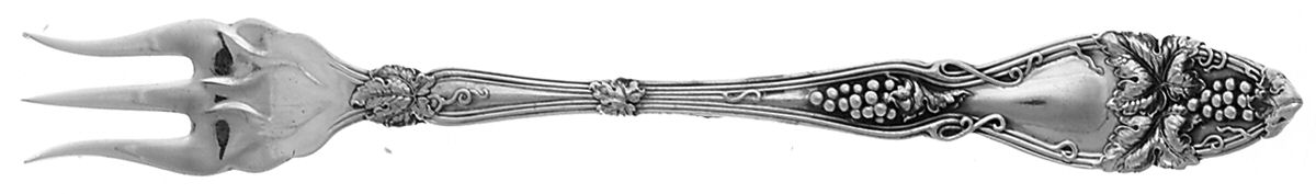 Cloeta (Sterling, 1904) Oyster Fork by International Silver-1