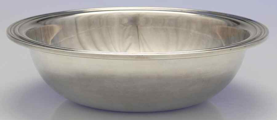 Concord (Silverplate, Hollowware) 9" Round Vegetable Bowl by International Silver-1