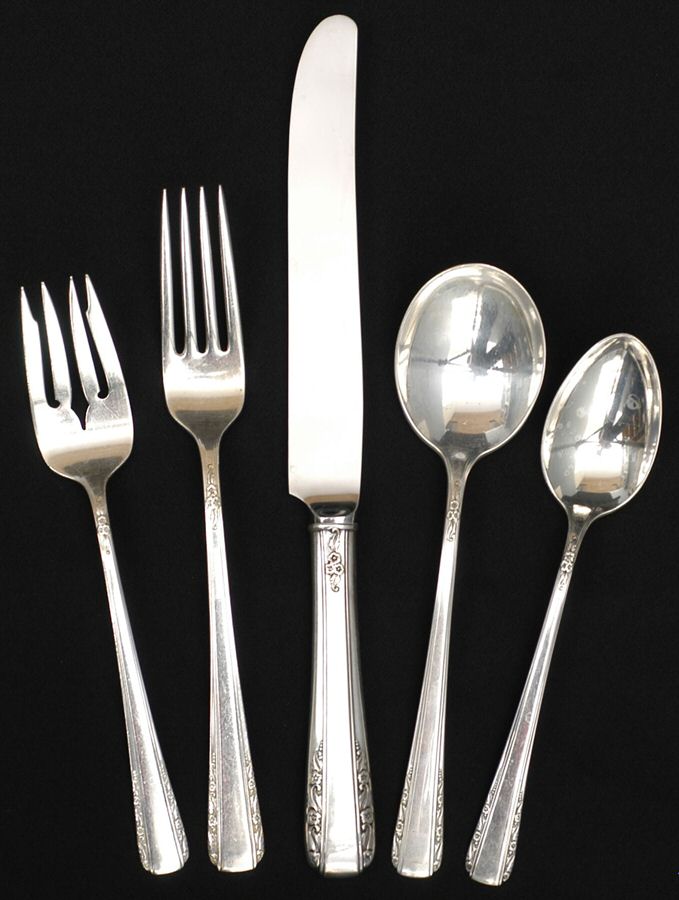 Courtship (Sterling, 1936, No Monograms) 5 Piece Place Size Setting by International Silver-1