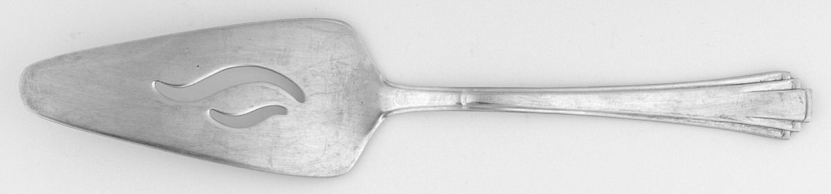 Deco (Silverplate, 1990) Solid Pierced Pie Server by International Silver-1