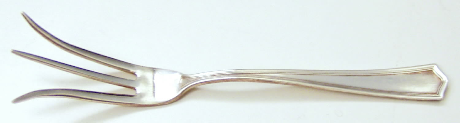 Deerfield-Beacon Hill (Sterling, 1913, No Monos) Lemon Fork by International Silver-1