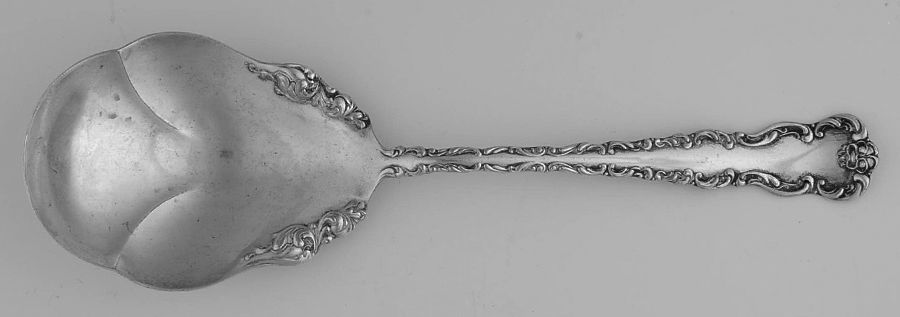 Dresden (Silverplate, 1911) Solid Smooth Berry/Casserole Spoon by International Silver-1