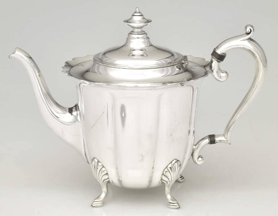 Early American (Silverplate, Hollowware) Mini Teapot by International Silver-1