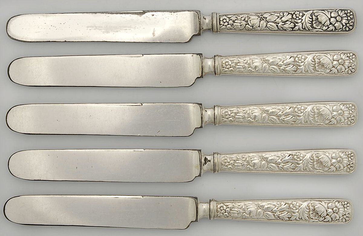 Embossed (Silverplate, 1882) (Set of 5 ) Old French Hollow Knife with Bolster by International Silver-1