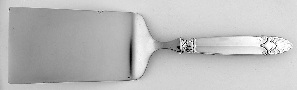 Empress (Sterling, 1932) Lasagna Server with Stainless Blade by International Silver-1