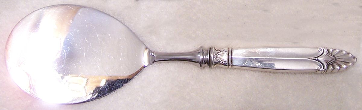 Empress (Sterling, 1932) Egg Server with Silverplate Blade by International Silver-1