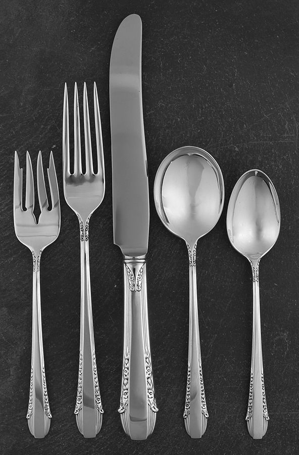 Enchantress (Sterling, 1937, No Monograms) 5 Piece Dinner Size Setting by International Silver-1