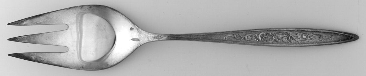 Esperanto (Silverplate, 1967) Large Solid Cold Meat Serving Fork by International Silver-1