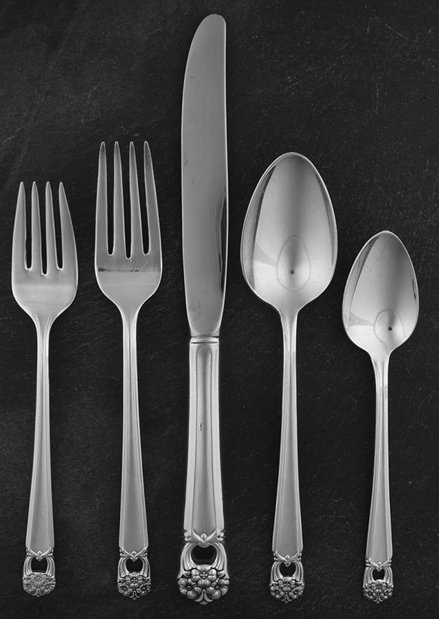 Eternally Yours (Silverplate, 1941) 40 Piece Estate Set by International Silver-1