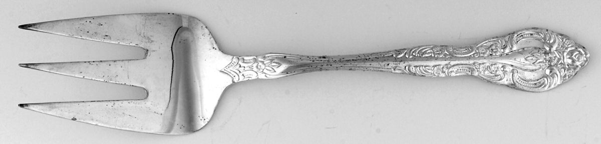 Felice (Silverplate) Medium Solid Cold Meat Serving Fork by International Silver-1