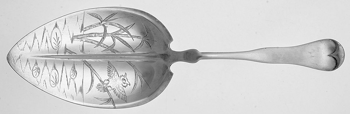 Fiddle (Silverplate, 1885) Large Solid Bright Cut Pie Knife by International Silver-1