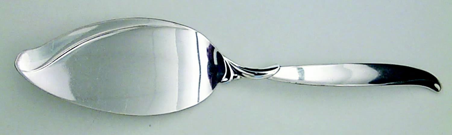 Flair (Silverplate, 1956) Solid Pie Server by International Silver-1