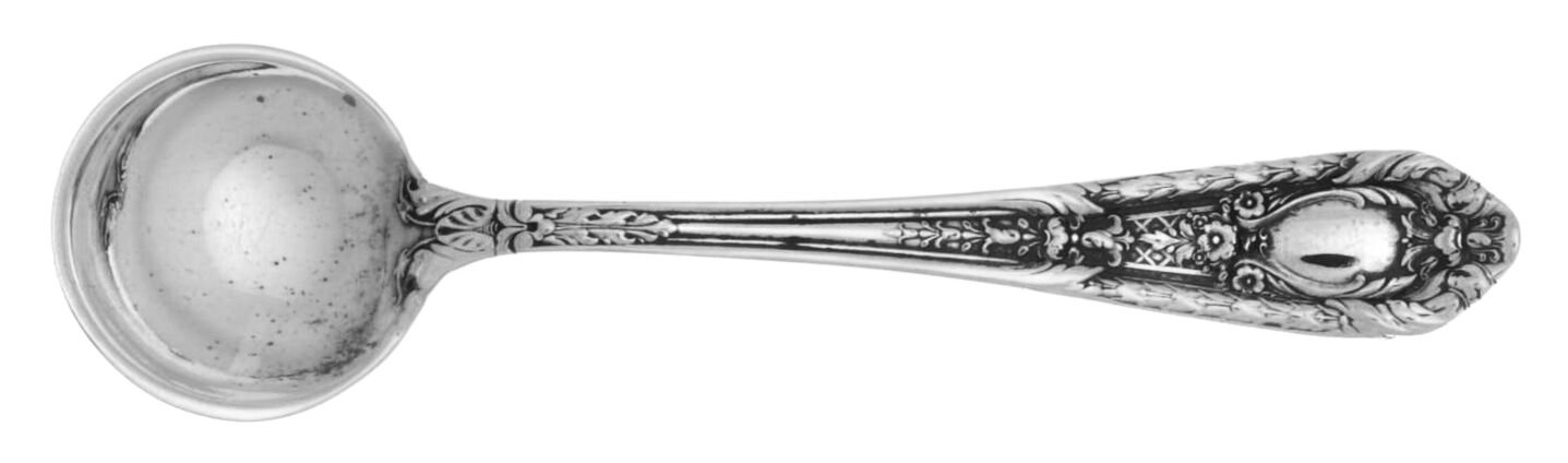 Fontaine (Sterling, 1924, No Monograms) Individual Salt Spoon by International Silver-1