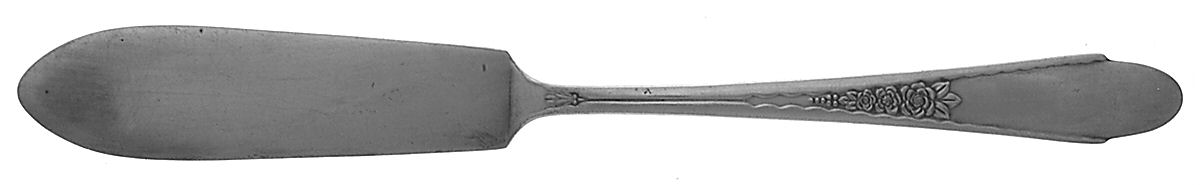 Gardenia (Silverplate, 1941) Flat Handle Master Butter Knife by International Silver-1