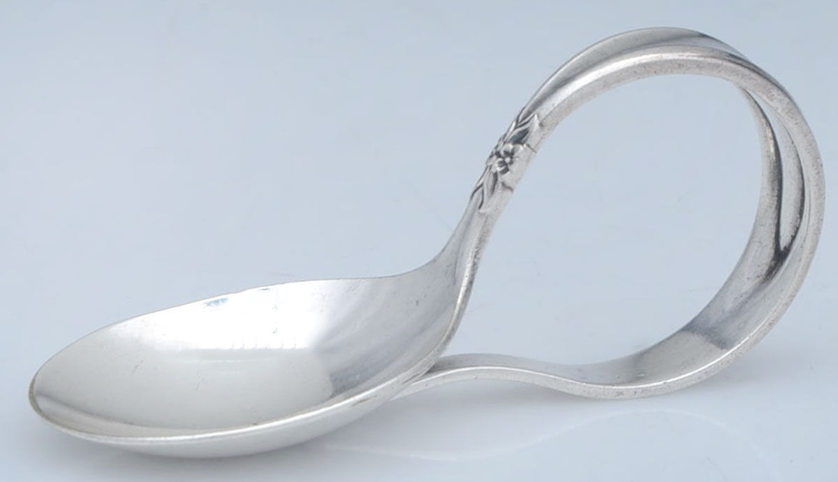 Garland (Silverplate, 1965) Curved Handle Baby Spoon by International Silver-1