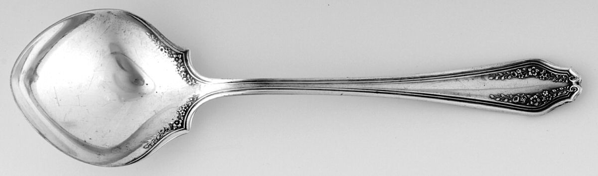 Garland (Silverplate, 1914) Sugar Spoon by International Silver-1