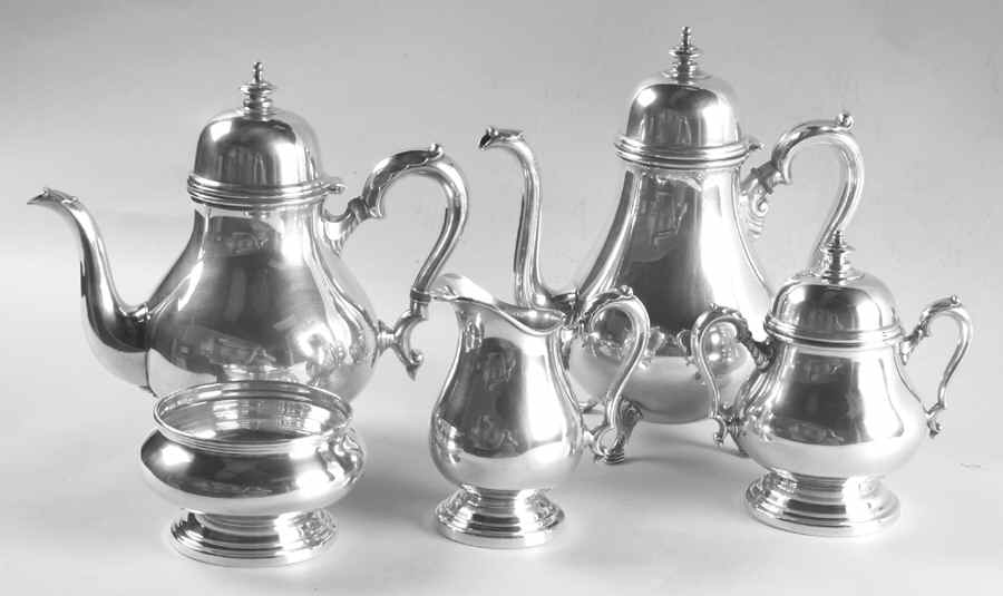 Georgian Castle (Silverplate, Hollowware) 5-Piece Plated Tea Set (with Waste) by International Silver-1