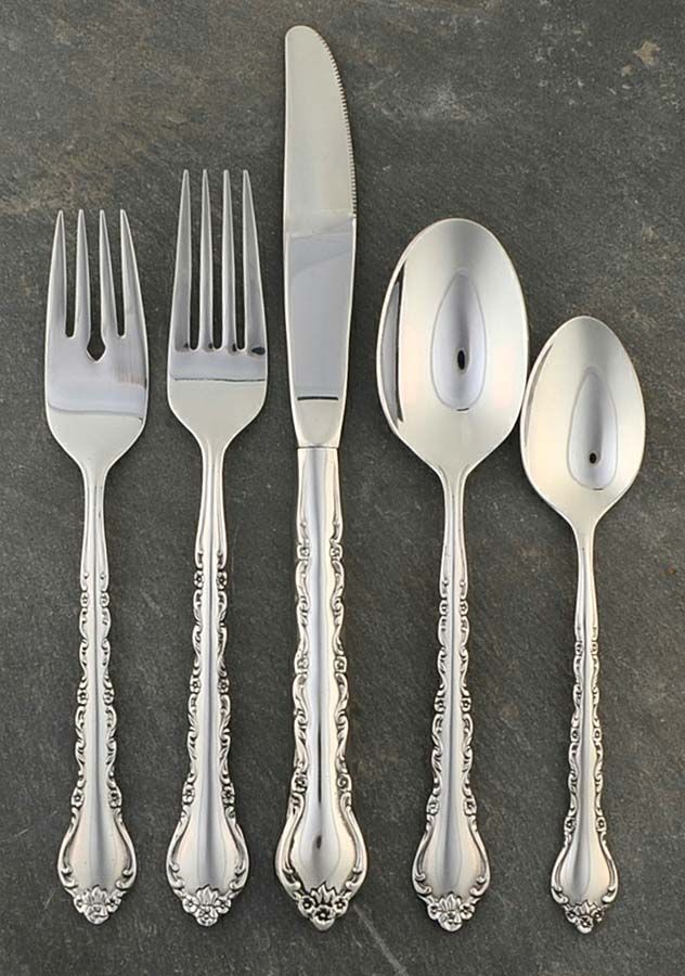 Gigi (Stainless) 5 Piece Place Setting by International Silver-1