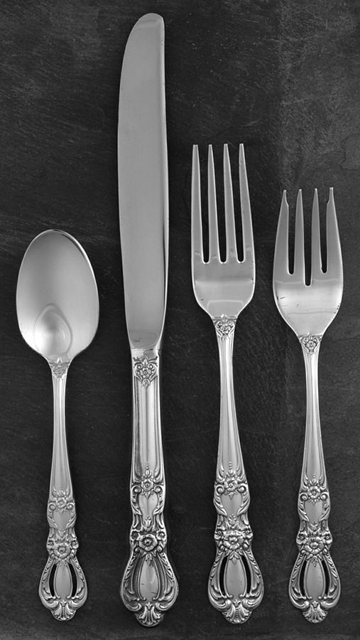 Grand Heritage (Silverplate, 1968) 32 Piece Estate Set by International Silver-1