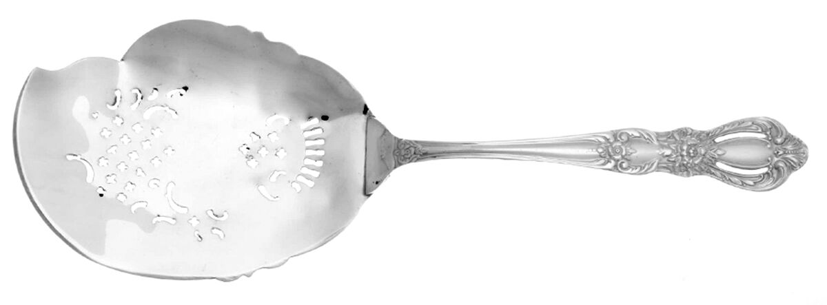 Grand Heritage (Silverplate, 1968) Fried Oyster Server Pierced Silverplate HC by International Silver-1