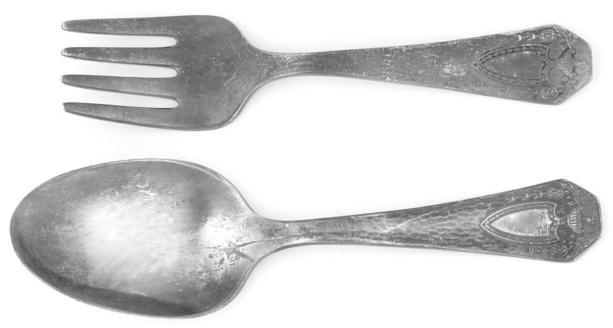 Heraldic (Silverplate, 1916) 2 Pc Baby Set (BF, BS) by International Silver-1