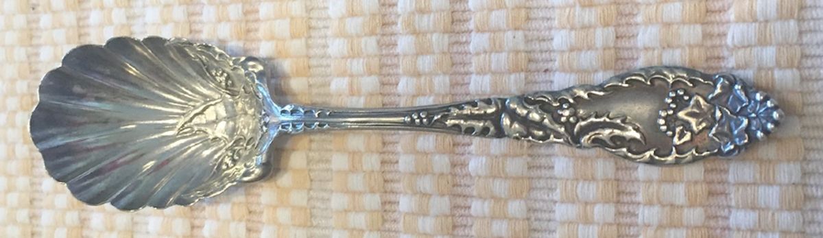 Ilex (Silverplate, 1905) Sugar Shell Spoon by International Silver-1